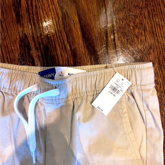 New Boys khaki pants - Picture 2 of 2
